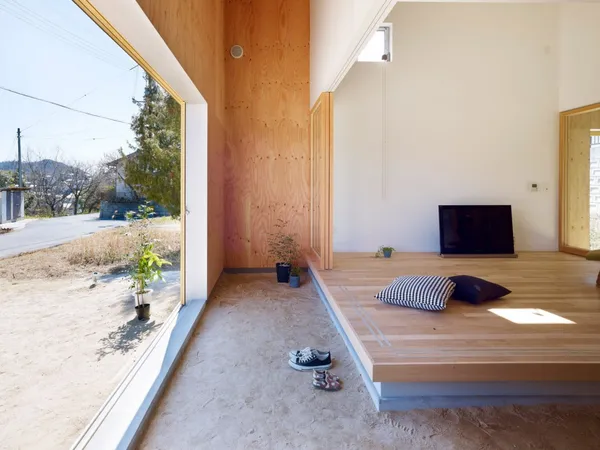 house-in-takaya-suppose-design-office_dezeen_2364_