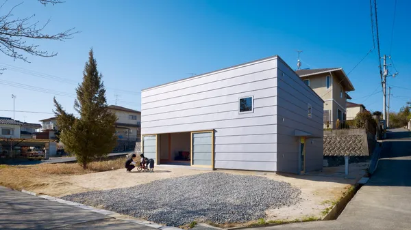 house-in-takaya-suppose-design-office_dezeen_2364_