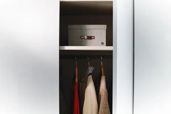 Parity Gloss  Dove Grey WITH GRADE  (7).jpg