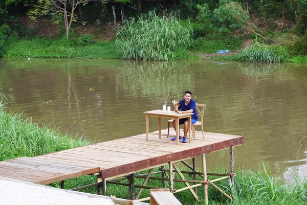 泰國.jpg