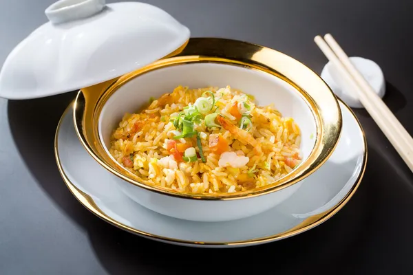 雅閣主廚炒飯.jpg