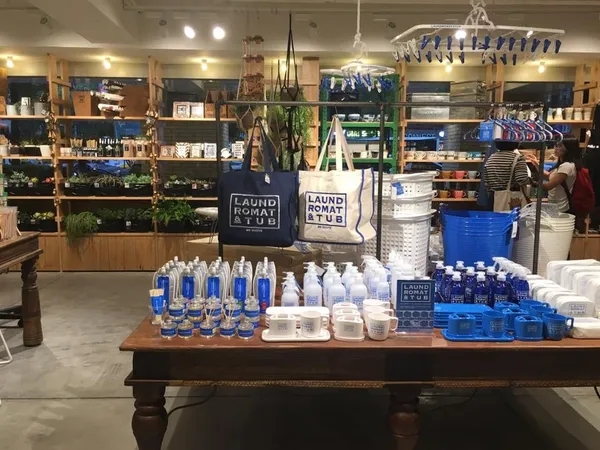 niko and ... 台北店.jpg