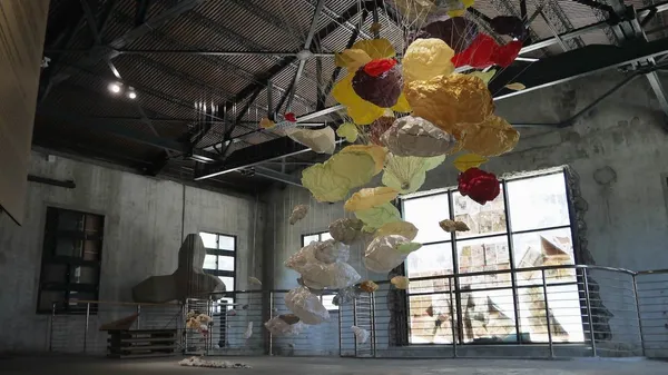 4.紙的進化論-作品_未來的形狀_康雅筑.JPG