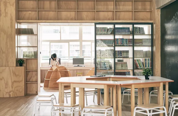 台中立新國小圖書館.jpg