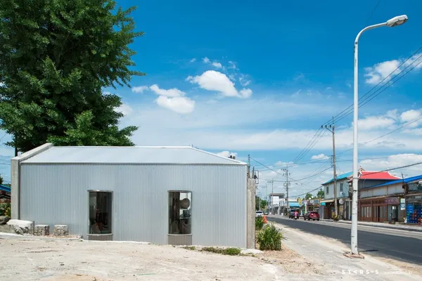 Starsis_韓國老屋改建酒吧咖啡館_04.jpg