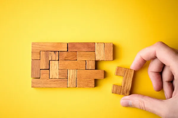 shutterstock_block_1064921639.jpg