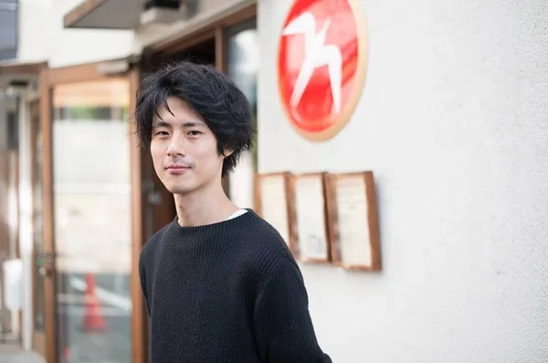 Fuglen Tokyo 首席吧台手＿高橋圭也先生.jpg