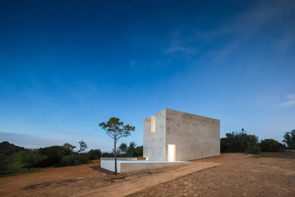 阿爾瓦羅西塞_Alvaro_Siza_自給自足教堂.jpg