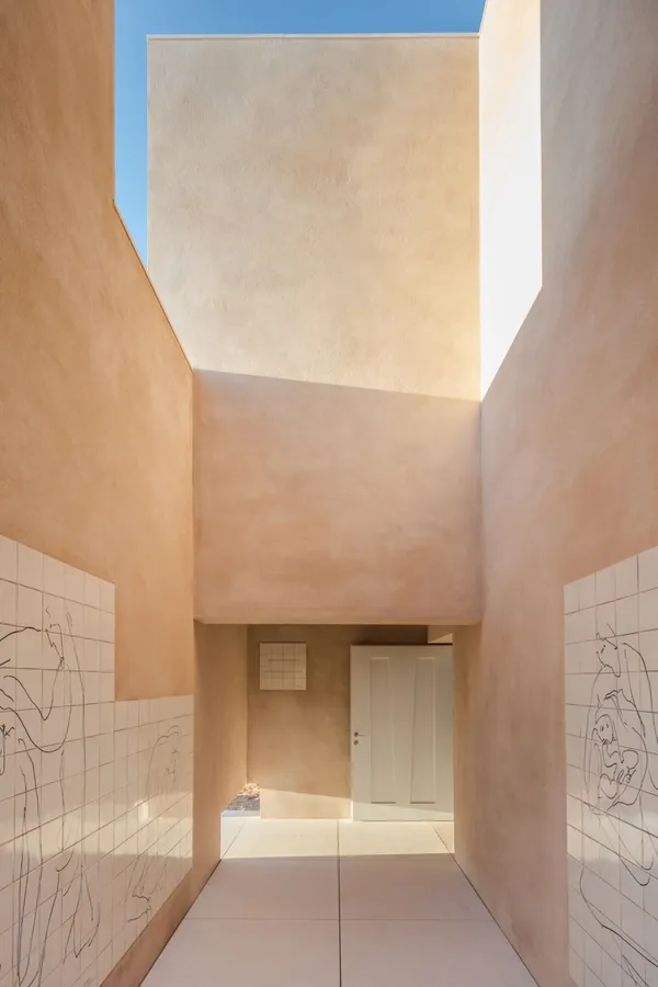 阿爾瓦羅西塞_Alvaro_Siza_自給自足教堂.jpg