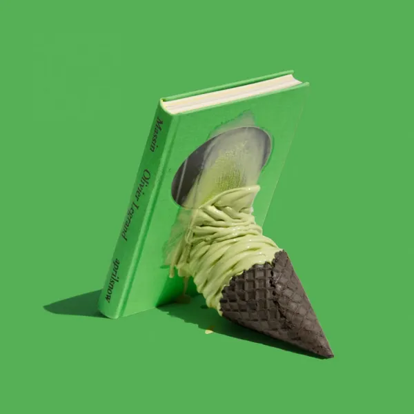 冰淇淋與書