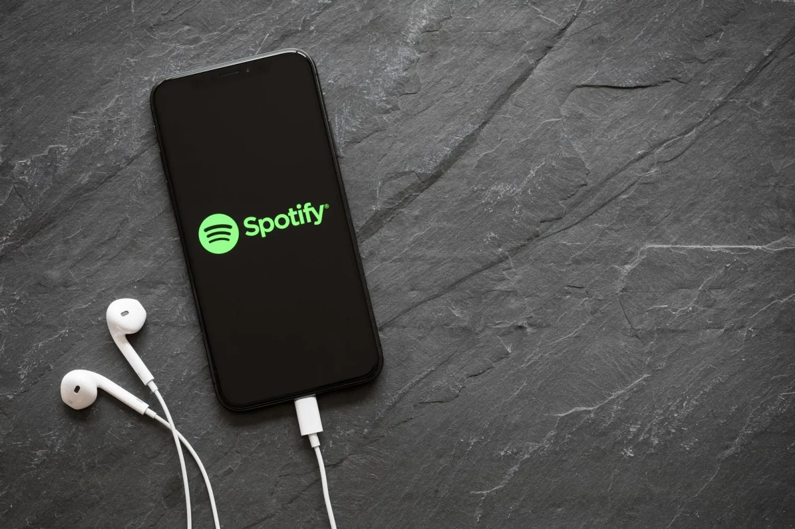誰說 B2B 行銷無聊！Spotify 寫歌送行銷長，廣告收入大漲逾七成
