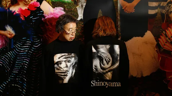 「我不太會回顧過去，或用重複的方式創作。」——專訪日本傳奇攝影師篠山紀信