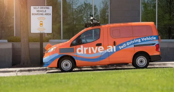 Drive.ai無人車.JPG