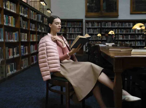 2018_uniqlo_ULD_CompactJacket_WOMEN.jpg