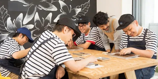 social-good-roaster-staff.jpg