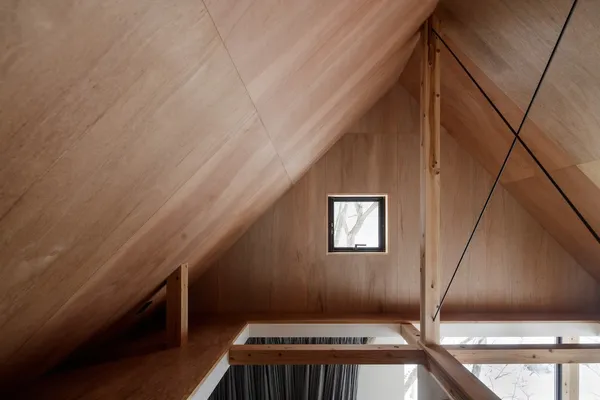 日本長野森林小屋_SUGAWARA DAISUKE.jpg