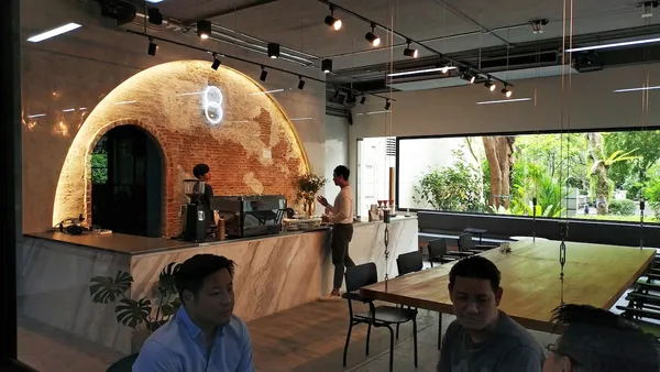 曼谷-blend cafe_3.jpg