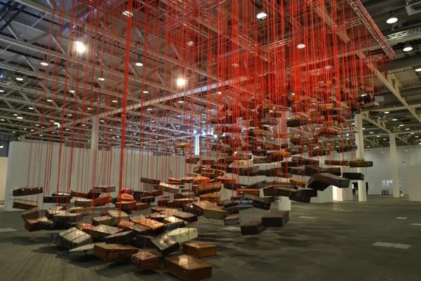 shiota_pic4.JPG