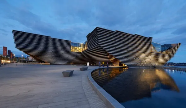 隈研吾_V&A Dundee.jpg