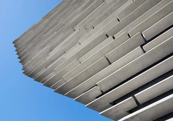 隈研吾_V&A Dundee.jpg