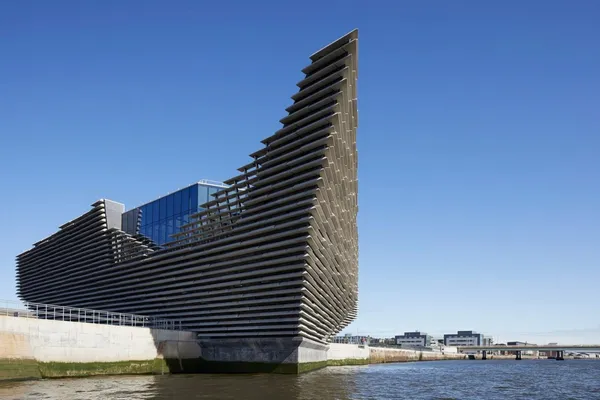 隈研吾_V&A Dundee.jpg
