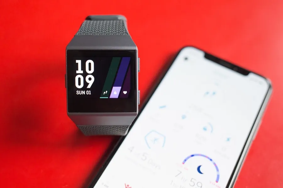 Fitbit推出健康教練平台，瞄準企業用戶的員工福利計畫