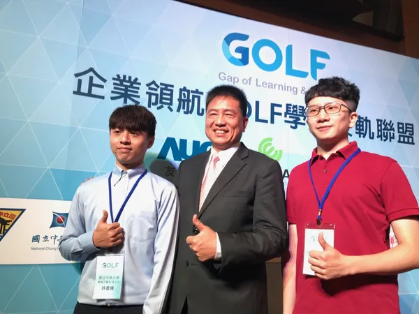 FDAA37C6-A356-4139-91DD-B8E34FD3C1F2.jpg