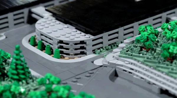 樂高版迷你Apple Park.jpg