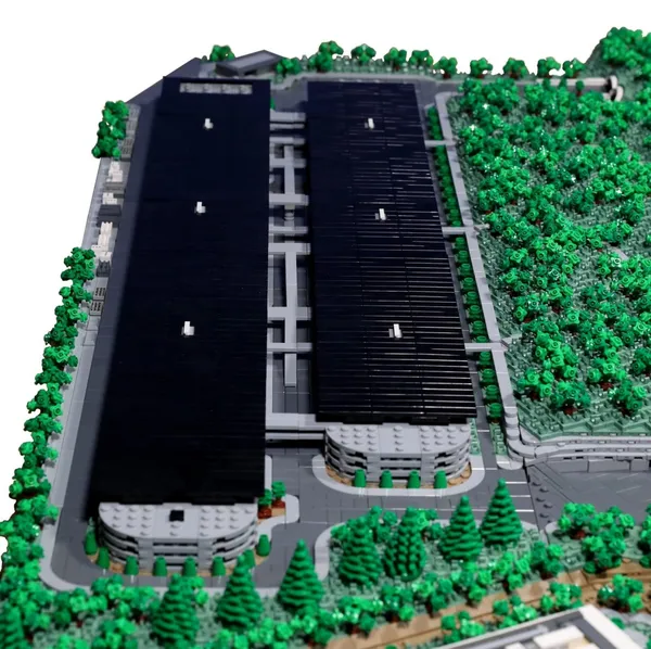 樂高版迷你Apple Park.jpg