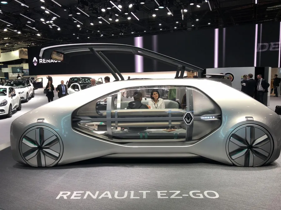 直擊2018巴黎車展，法系廠商秀電動車浪漫想像