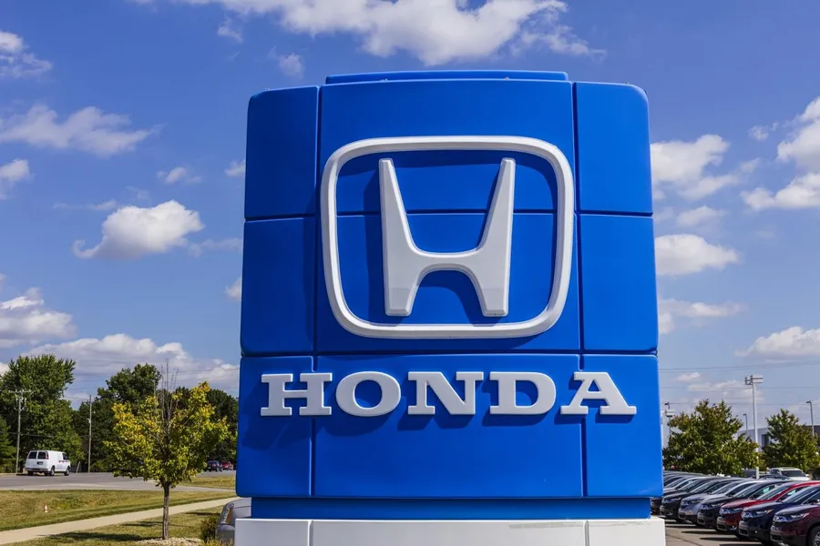 Honda豪擲400億美元搶攻電動車！慢來的汽車巨頭，如何靠結盟策略彎道超車？