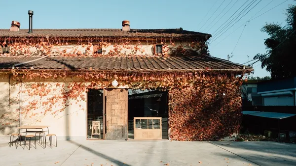 古道具迷必訪！走訪百年歷史「益子陶器市」，3間小舖買古物、古本、古道具