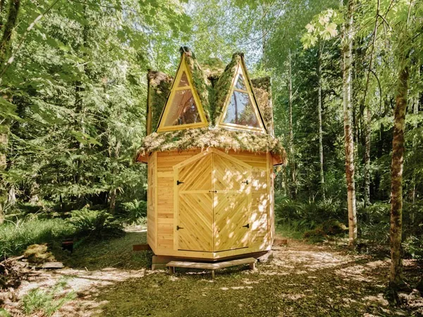 Jacob Witzling-森林小屋.jpg