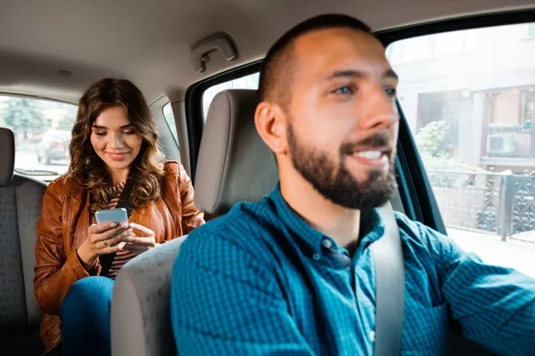 shutterstock_1163375089_uber.jpg
