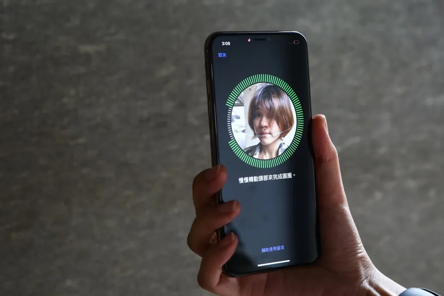 蘋果收購AI監控相機新創專利，傳將強化Face ID、AR拍照功能