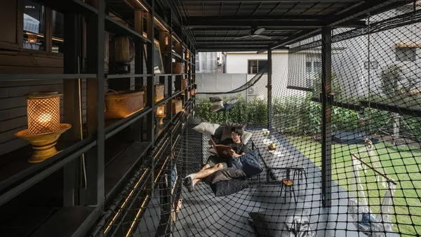 走進曼谷城中的小鄉村！隱身在地社區的個性青旅「KLOEM HOSTEL」