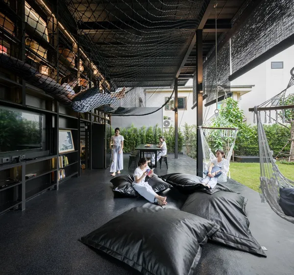 曼谷個性青旅-KLOEM HOSTEL.jpg