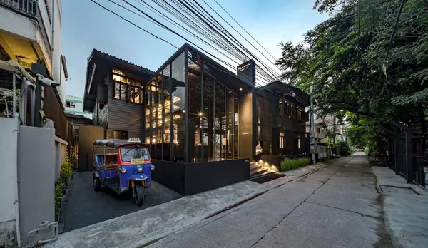 曼谷個性青旅-KLOEM HOSTEL.jpg
