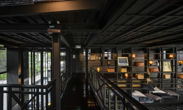 曼谷個性青旅-KLOEM HOSTEL.jpg