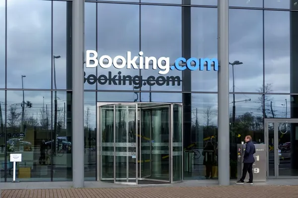 booking.com