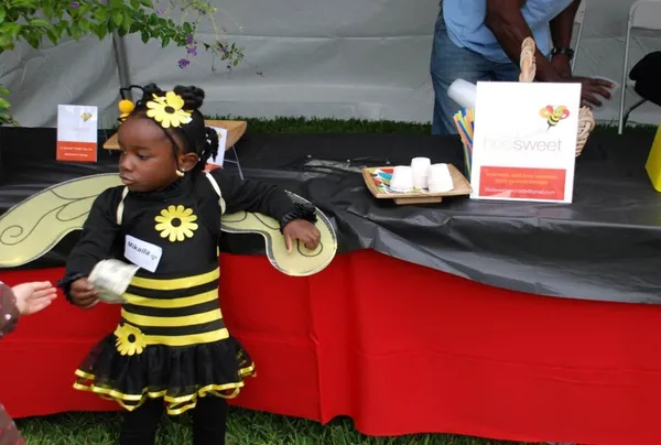 Mikaila_in_Bee_Outfit.jpg
