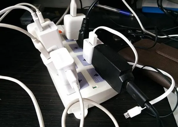 充電器.jpg