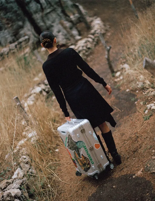 Olafur Eliasson x Rimowa5.jpg