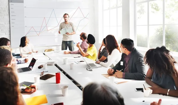 shutterstock_451479676_meeting.jpg