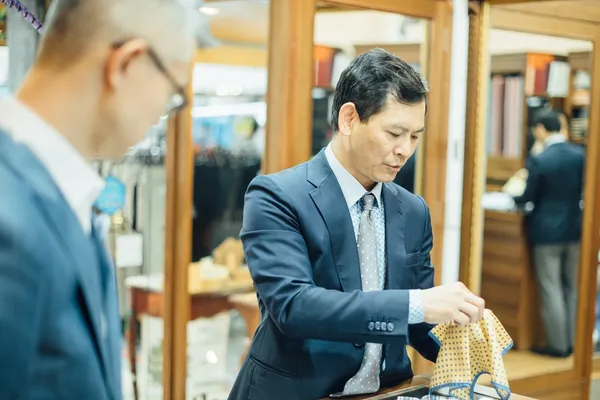 凱恩洋服