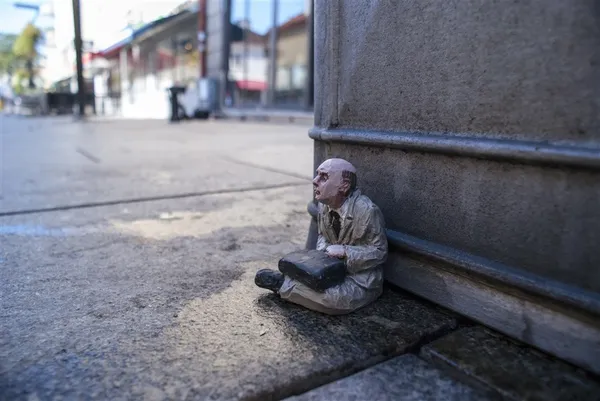 微型雕塑 Isaac Cordal