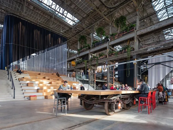荷蘭LocHal圖書館_04_image_by_Ossip_Architectuurfotograf