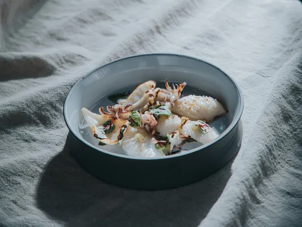 The Tavernist＿Squid-Lemon-Sorrel_ 透抽- 檸檬- 紅酸模_1.jp
