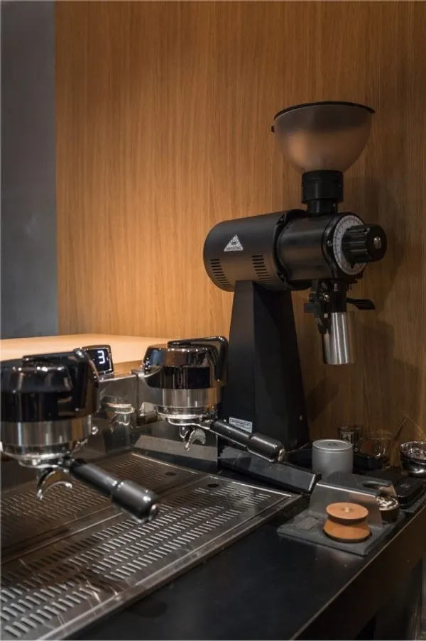 Koffee Maneya-20.jpg