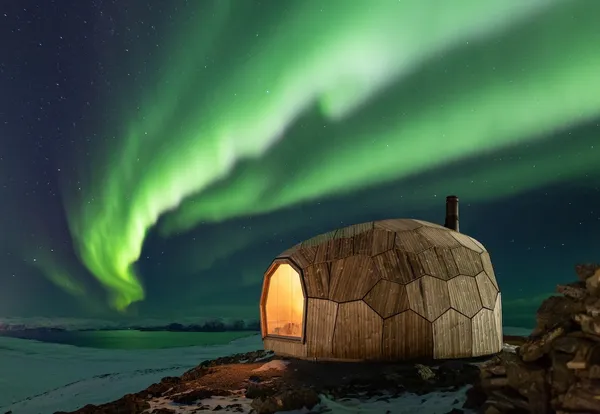 極光小木屋-© Tor Even Mathisen-01.jpg